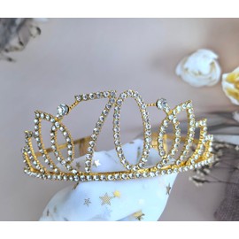 Dgasin 70th Birthday Tiara and I'm 70 es Sash Party Gifts Party Decorations for Women