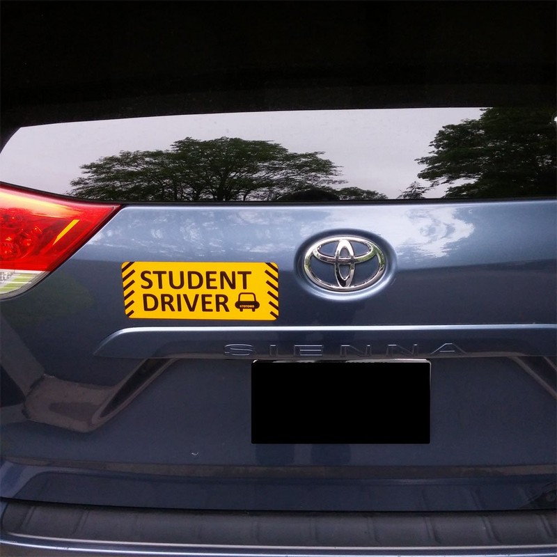 TOTOMO Student Driver Magnet Sticker - (Set of 2) 10"x4"