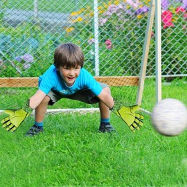 OLYSPM Kids Football Gloves Goalkeeper Gloves Kids Goalie Gloves, Offers excellent protection with abrasion-resistant,non-slip and wrist protection benefits,Size 6/7/8/9/10(Green)