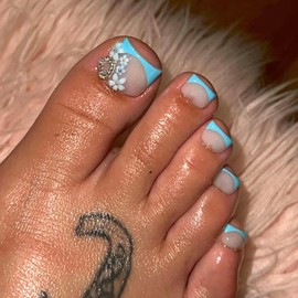 Blue French Tip Press on Toenails Short Square Fake Toe Nails with 3D Flower Designs Toe Press on Nails Heart Rhinestones False Toenails Summer Acrylic Toenail Glue on Toe Nails for Women 24Pcs