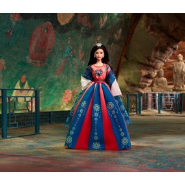 Barbie Signature Muñeca de Colección Año Nuevo Lunar 2023 para niñas de 6 años en adelante