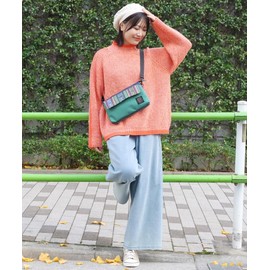 Titicaca ZOSCBA7004 Women's Shoulder Bag, Sacoche, Crossbody Pouch, Multiple Pockets, green (dark green)