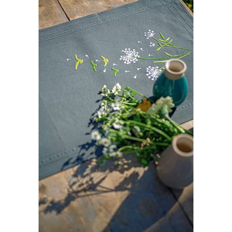 Vervaco Flower Flakes Table Runner Kit