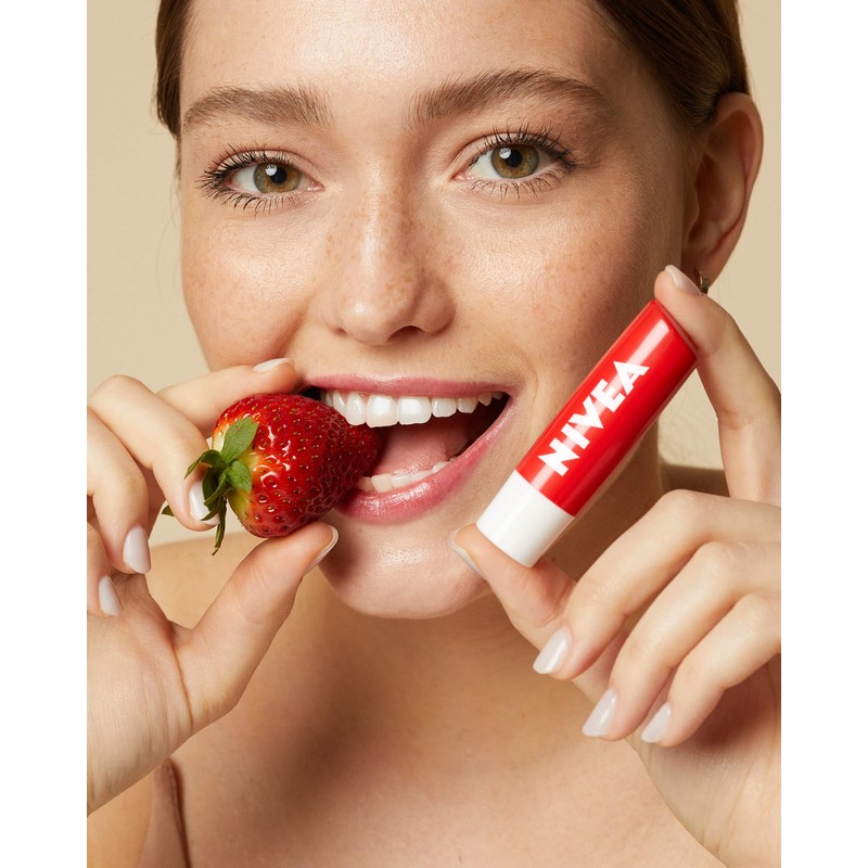 NIVEA Strawberry Shine Lip Balm (2x4.8g) | Shimmery Red Tinted