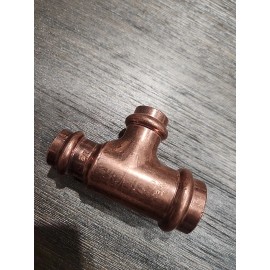 FNW ProPress Reducing Tee Copper 3/4" x 1/2" x 1/2" Press