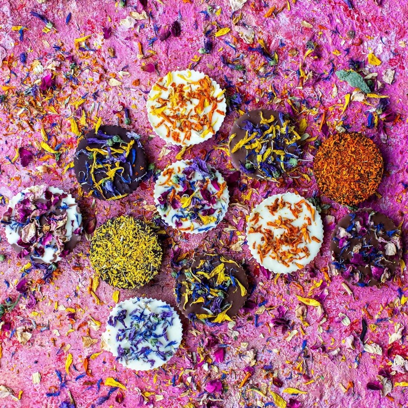 Spring Flower Blend – Edible flowers - Rose, Cornflower and
