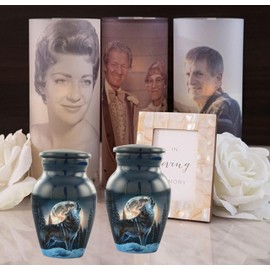 AWESOME MEMORIES Midnight Wolves Handcrafted Keepsake Urn - 2 Mini Cremation Urns for Ashes Howling at The Moon Sharing Wolf Moonlit Memorial Token (Keepsake Urns Set of 2), Dark Blue