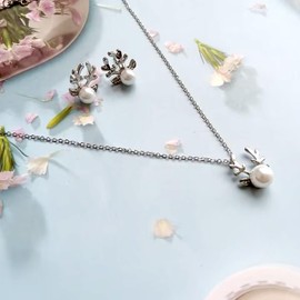 Pearl Deer Antlers Necklace Earrings Set 3Pcs Crystal Elk Pendant Necklace Studs Jewelry for Women Girls Christmas Gifts (Silver)