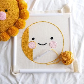 Plastic Q Snap Frame for Cross Stitch Square Design, Easy Assembly, Perfect for Embroidery, Quilting, Needlepoint, Silk Painting