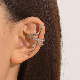 Inateannal Punk Snake Cuff Wrap Earring Silver Snake Ear Cuff Earrings Serpent Climber Cartilage Earring Serpent Ear Clip Earrings Animal Snake No Piercing Earrings Jewelry for Women