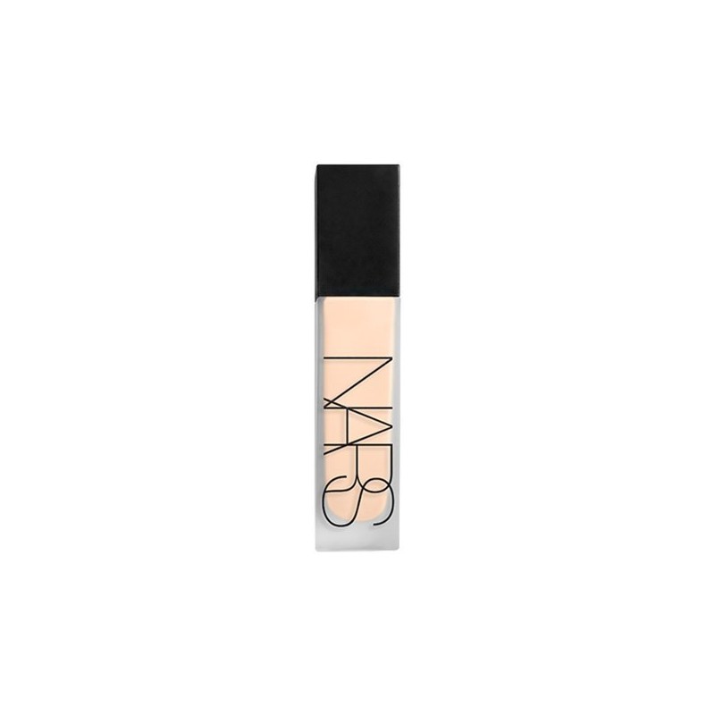 네츄럴 매트 롱웨어 파운데이션 Natural Matte Longwear Foundation