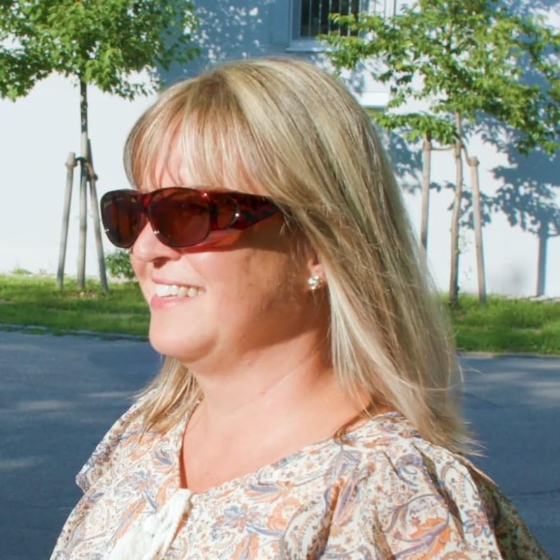 Falingo Classic Edition Polarised Sunglasses UV 400 - Black