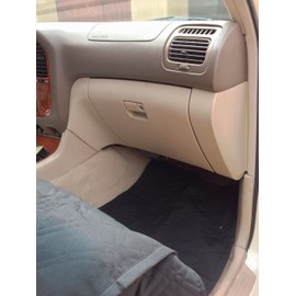 Deluxe Quilted and Padded Dog Car Single Seat Cover with Comforting Fabric and Non-Slip Backing Best for Cars Trucks and SUVs -Travel With Your Pet Mess Free - Universal Fit 21"W x 72"L, BLACK