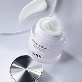 Ohui O HUI Extreme White Niacinamide 10% TX Melatoning Spot Cream 60 mL / 오휘 익스트림 화이트 나이아신아마이드 10% TX 멜라토닝 기미 크림 60 mL