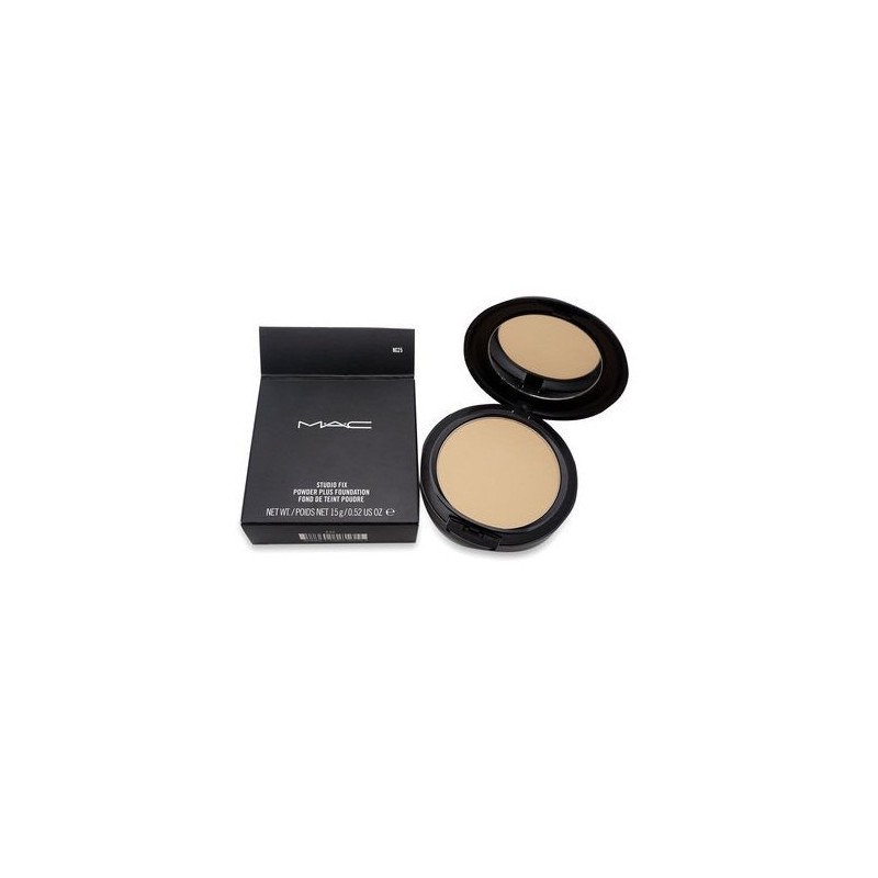 M.A.C COSMETICS Studio Tech Foundation Nc25