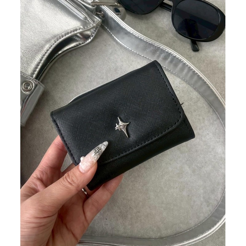 [ウィゴー] キラキラ パーツ フラップ ウォレット 財布 韓国 かわいい ギフト プレゼント