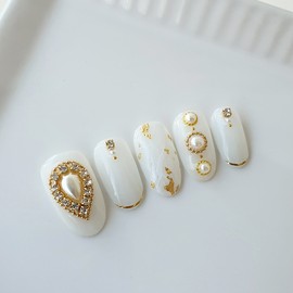 Pearl brooch handmade nail tip - Ballerina M / 진주 브로치 수제네일팁 - 발레리나M