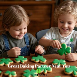 LUBTOSMN Shamrock Cookie Cutter Set-Size 3.5" 2.8" 2"-3 Piece-Cookie Cutters for St. Patrick's Day Party Decorations