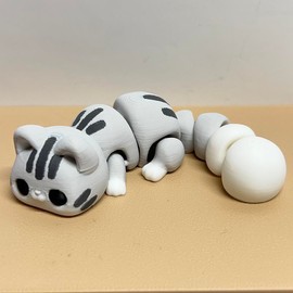 Flexi Kitties - 3D Printed Articulated Cat Figurines - Cute Kitten Decoration - Cat Color: Tabby (Light Gray / Dark Gray Stripes)
