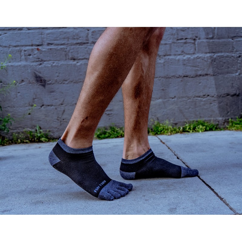 FUN TOES Men's Toe Socks Barefoot Running Pack Of 6