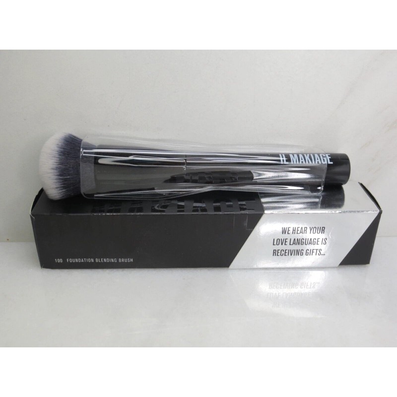 IL MAKIAG #100 FOUNDATION BLENDING BRUSH SET OF 8 BLACK