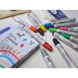 KREUL 90720 - Textil Marker medium Junior, 12 Stoffmalstifte für helle Textilien, mit großer unempfindlicher Faserspitze, Strichstärke circa 2-4 mm, waschecht nach Fixierung