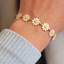 Aneneiceera Vintage Daisy Bracelet Gold Daisy Flower Bracelet Flower Chain Bracelet Wedding Flower Bracelet Hand Chain Jewellery For Women, Zinc, No Gemstone