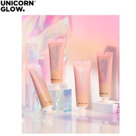 UNICORN GLOW Hydrating Foundation 30g, Shade:02 LIGHT VANILLA