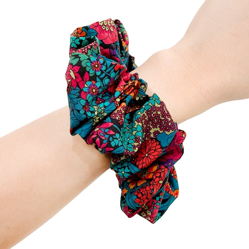 Burnaby Vivid Big Flower Scrunchie / 버나비 비비드 빅 플라워