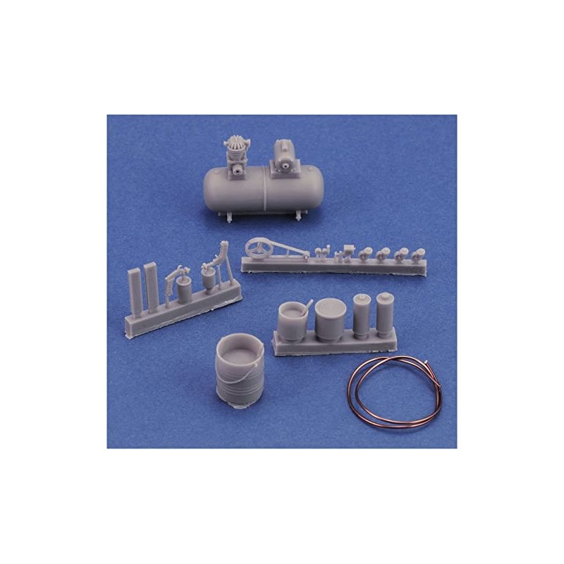 Royal Model 1/35 Diorama Accessory Air Compressor Set Resin Kit