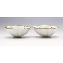 Hasamiyaki 10343-2 Small Bowl, Plate, 3.5 inches (9 cm), Set of 2, Yuki Kiln Flower Religion, Flower Type, Kure (Blue)