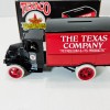 Ertl Mack Bulldog Lubricant Truck 1925 Texaco Die Cast Metal