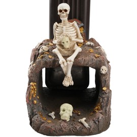 Elenon Skull Decorative Gutter Downspout Extension Statue, Gothic Gutter Guardian Rain Downspout Extender, Garden Splash Block Outdoor Sculpture for 3" × 4" Down Spouts Decor