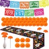 Decoraciones para el Día de los Muertos y Ofrenda para