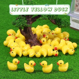 GADIEDIE GADIEDIE 130pcs Yellow Mini Resin Ducks,Miniature Figures Fairy Garden Duck,Tiny Resin Duck for Home Hide Prank Game Office Decompression Dollhouse Decor Aquarium Potted Miniature Landscape Ornament