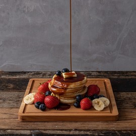 Boska Amigo S Dining Board / Serving Board / European Beech Wood / Dinner Board with Gutter / 23 x 23 cm