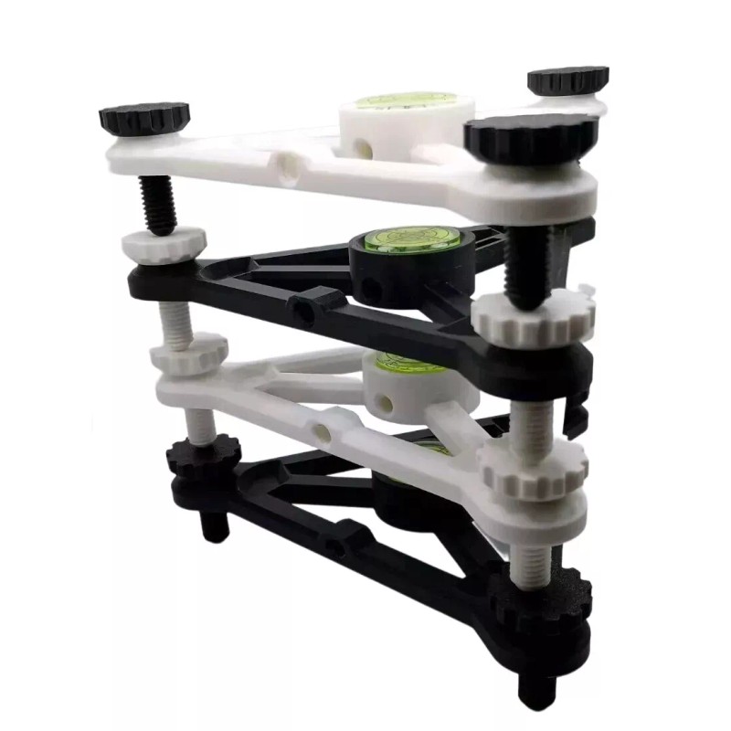 Garmin Approach R10 Golf Alignment And Leveling Stand