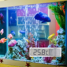 Digital Aquarium Thermometer, LCD Mini Fish Tank Water Aquarium Temperature thermometer with Accurate Temperature Sensor, EnergySaving Thermometer for Fish tanks Glass Containers Turtle Tanks