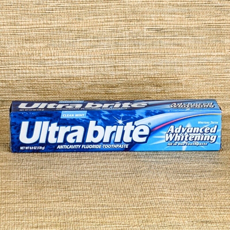 Ultra Brite Advanced Whitening Toothpaste Clean Mint 6 oz (Pack