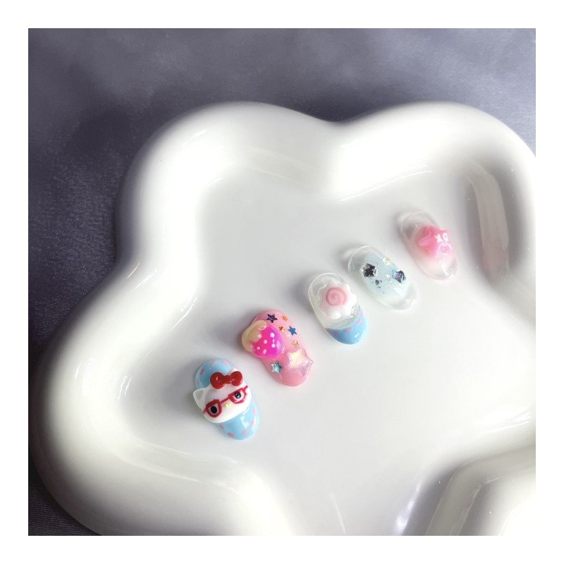 [Premium handmade embossed nail] Cat wearing glasses nail - Almond