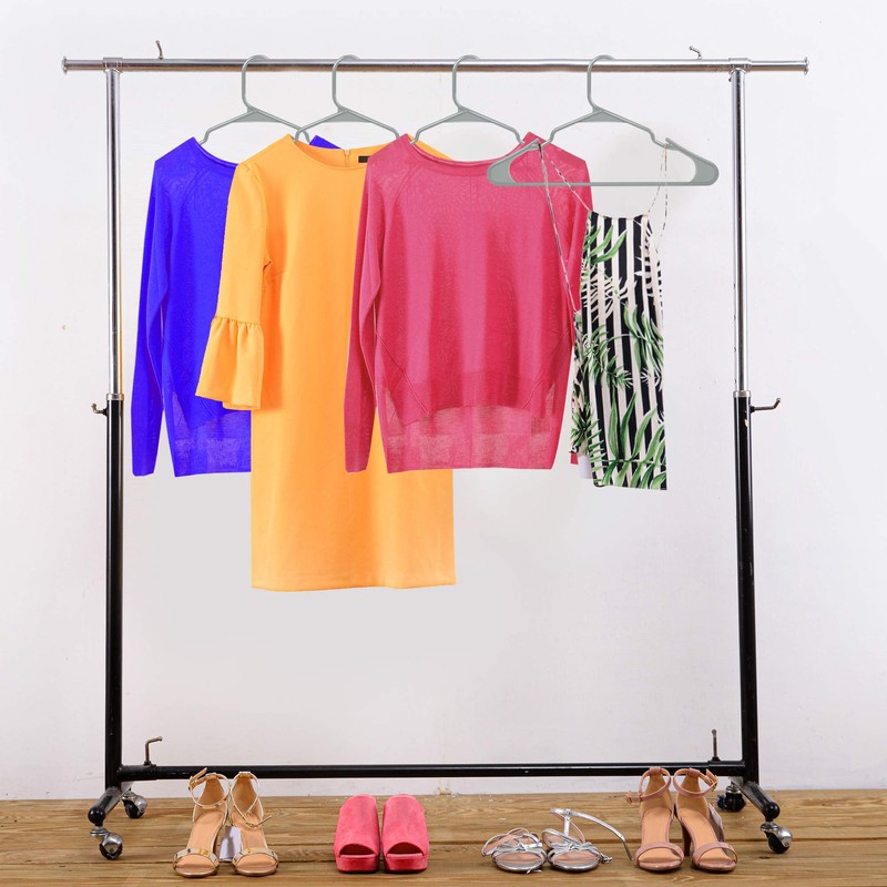Utopia Home Plastic Hangers 50 Pack - Clothes Hanger with