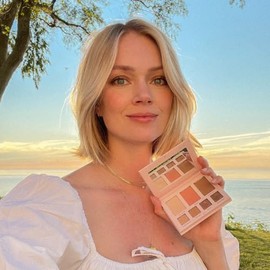 Wander Beauty Getaway - Paleta de ojos y rostros, Sunkissed (ligero/mediano), paleta de maquillaje de cara completa enriquecida con vitamina E, para l