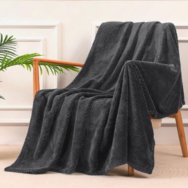 Yebeda Cuddly Waffle Blanket 130 x 170 cm, Dark Grey, Warm Fleece Blanket / Sofa Blanket - Super Soft, Cuddly and Comfortable Microfibre Flannel Blanket