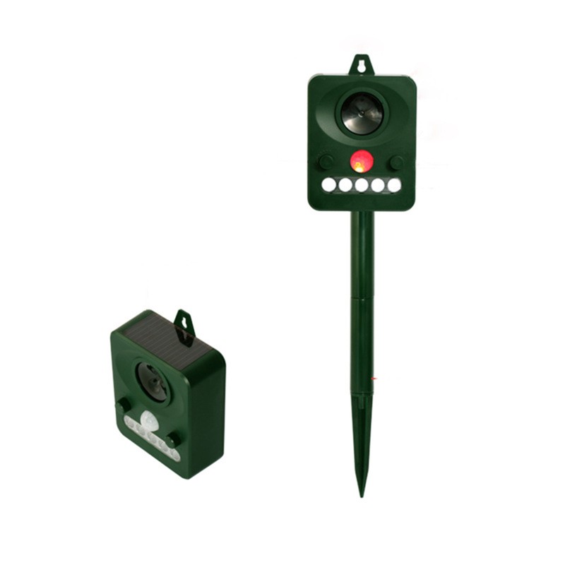 Ultrasonic Animal Repeller Solar USB Charging Electronic Animal Repeller Outdoor