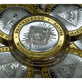 The Commemorative Coin Company FREEMASONS, MASONIC Fine Silver & 24ct Gold 'Dual Metal' Commemorative in Capsule. Masons, Square & Compass, All Seeing Eye
