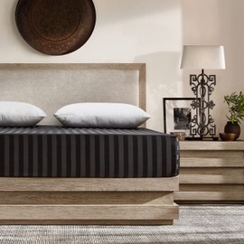 Damier Satin Fitted Sheet 140 x 200 cm Black Silk Glossy Flat Sheet High-Quality Satin Striped Fitted Sheet Suitable for Mattresses up to 30 cm