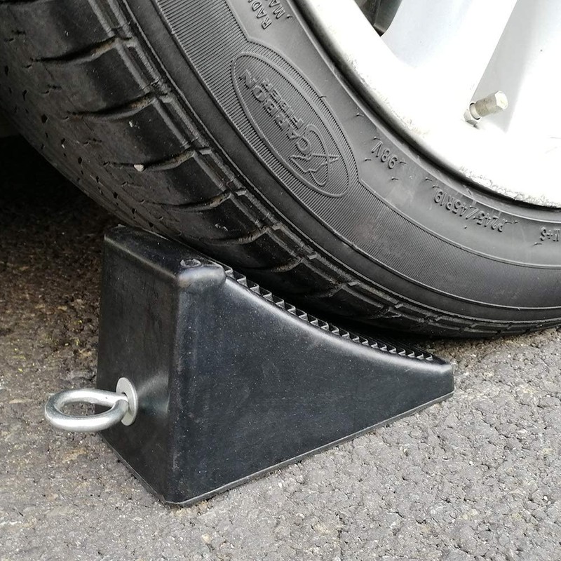 ROBLOCK Heavy-Duty Rubber Wheel Chocks with Eyebolt for Cars, RVs,