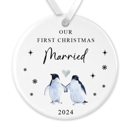 "Our First Christmas Married" Penguin Bauble - Newlywed Ceramic Ornament - Mr & Mrs 1st Xmas Keepsake - Romantic Festive Tree Decoration