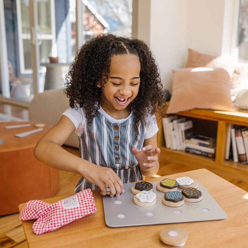 Melissa & Doug Slice and Bake Cookies Wooden Play Food