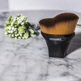 DESSINES Makeup Brush, Foundation Brush, Kabuki Brush, Professional Brush, Vegan Brush (Foundation Black Curved [B])